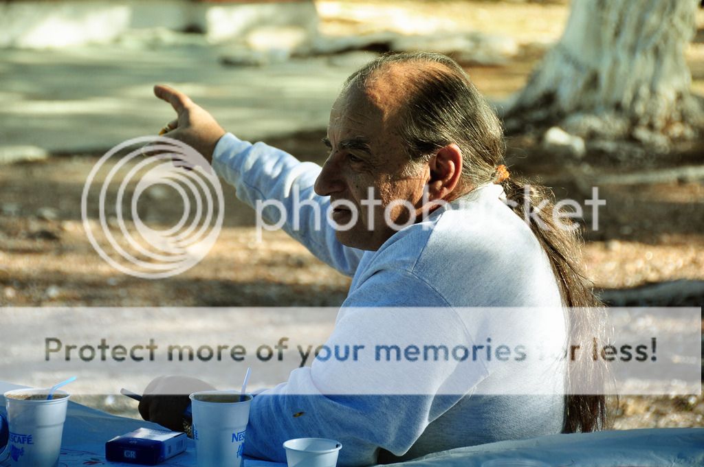 http://i623.photobucket.com/albums/tt313/ZordanAlbum/DSC_2018.jpg
