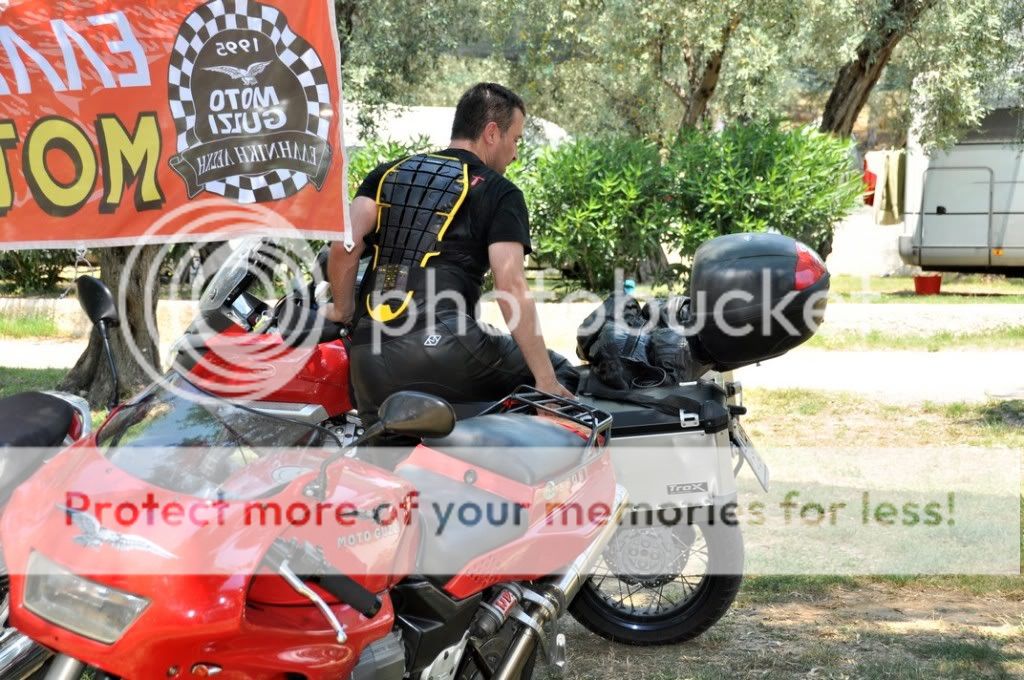 http://i623.photobucket.com/albums/tt313/ZordanAlbum/epilogi_00001.jpg