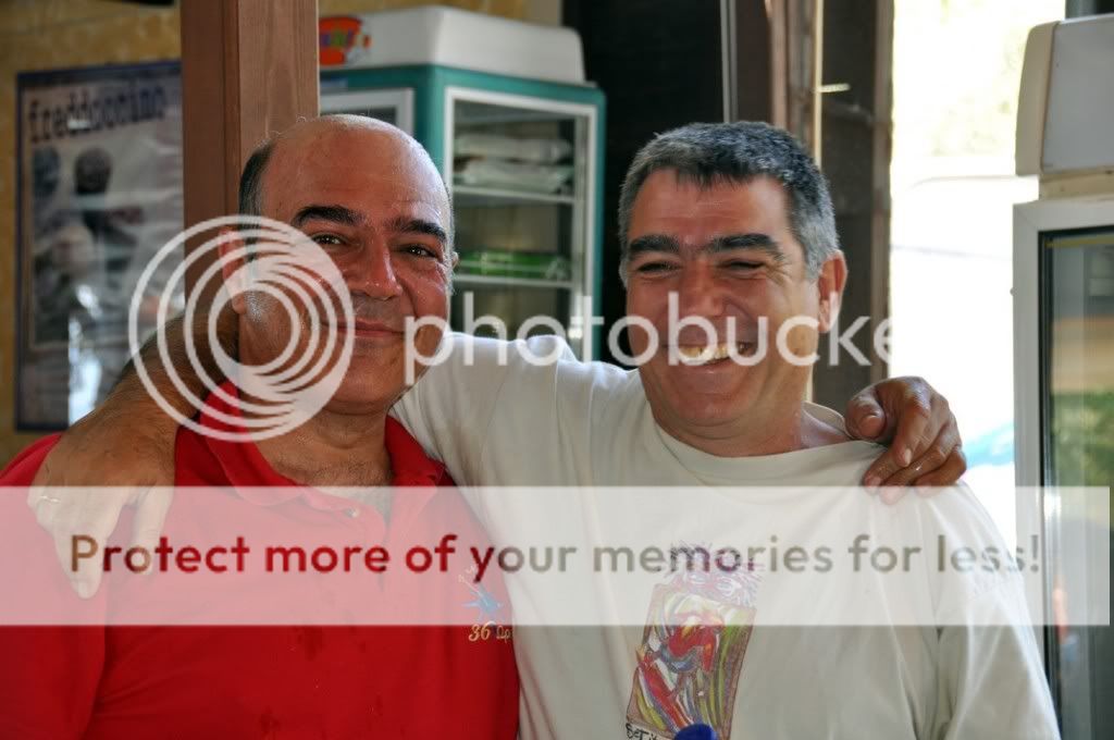 http://i623.photobucket.com/albums/tt313/ZordanAlbum/epilogi_00018.jpg